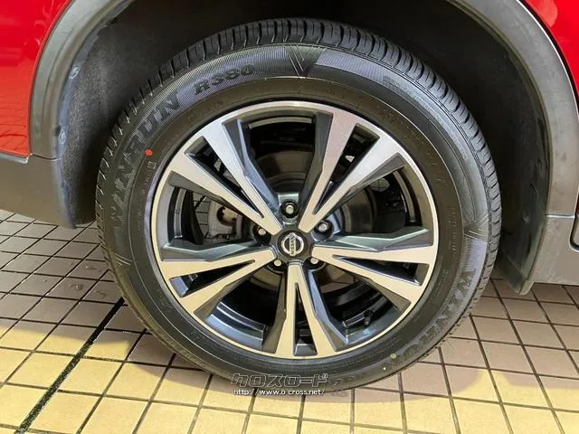 右後輪 日産 エクストレイル