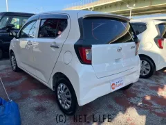 ダイハツ ミライース