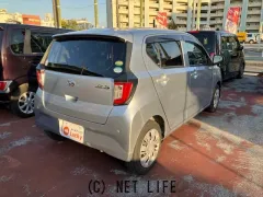 ダイハツ ミライース