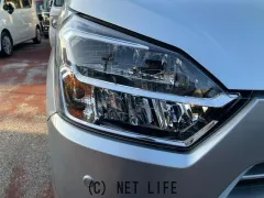 ダイハツ ミライース