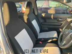 ダイハツ ミライース