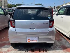 ダイハツ ミライース