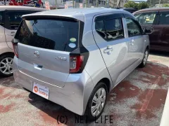 ダイハツ ミライース