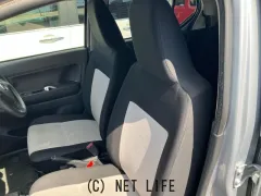 ダイハツ ミライース