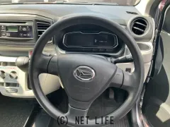ダイハツ ミライース