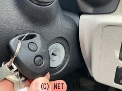 ダイハツ ミライース