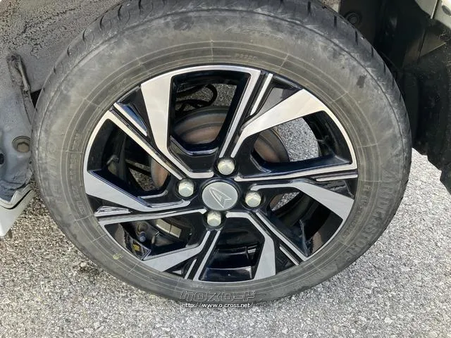 左後輪 ダイハツ タント