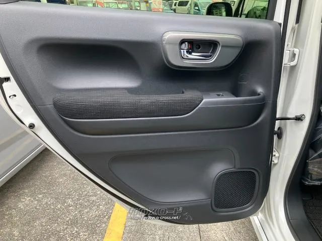 後部座席左ドア ホンダ N-WGN