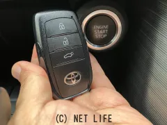 トヨタ ハリアー