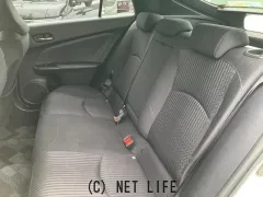 トヨタ プリウス