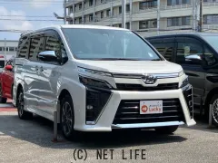 トヨタ ヴォクシー