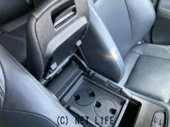 トヨタ ハリアー