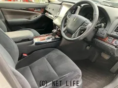 トヨタ クラウン