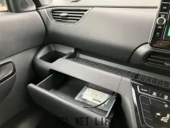 三菱 eKクロススペース