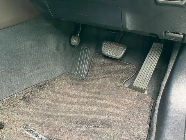 トヨタ クラウンハイブリッド