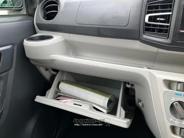 ダイハツ ミライース