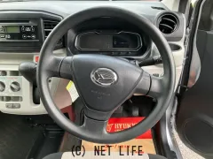 ダイハツ ミライース