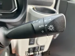 ダイハツ ミライース