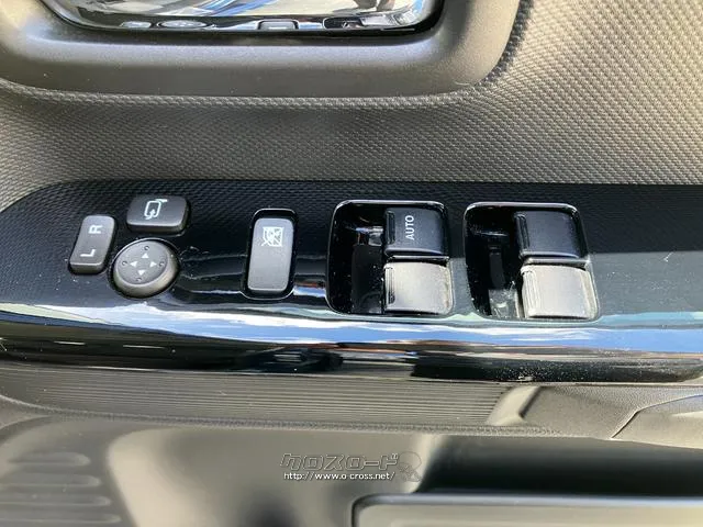 運転席側ドアボタン群 スズキ スペーシア