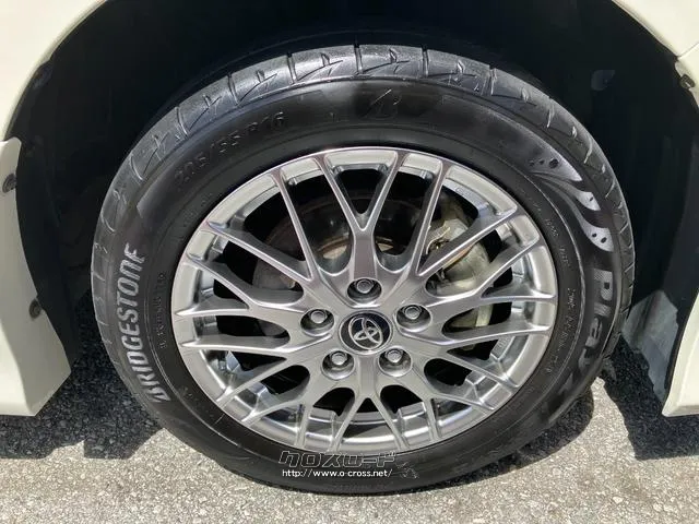 右前輪 トヨタ ノア