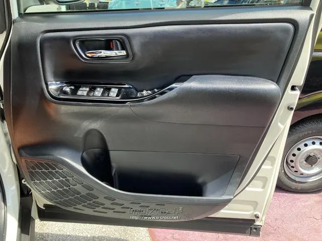 運転席側ドア トヨタ ノア