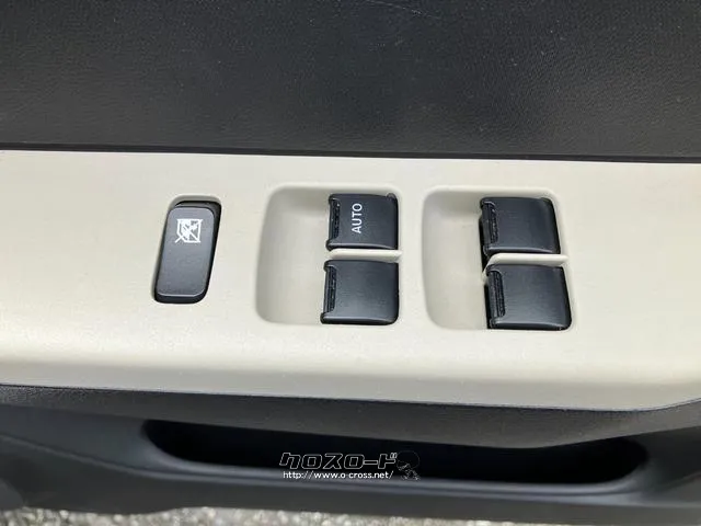 運転席側ドアボタン群 スズキ アルト