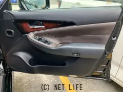 トヨタ クラウンハイブリッド