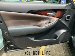トヨタ クラウンハイブリッド