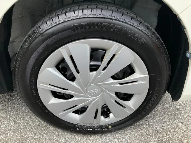 右前輪 ダイハツ ミライース