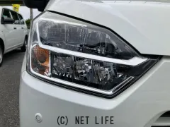 ダイハツ ミライース