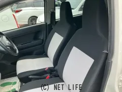 ダイハツ ミライース