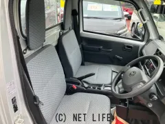 日産 NT100クリッパー