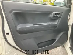 ダイハツ ミライース