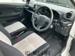 ダイハツ ミライース