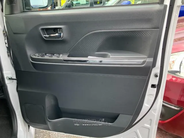 運転席側ドア ダイハツ タント
