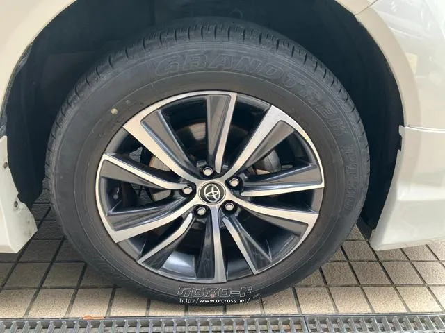 右前輪 トヨタ ハリアー