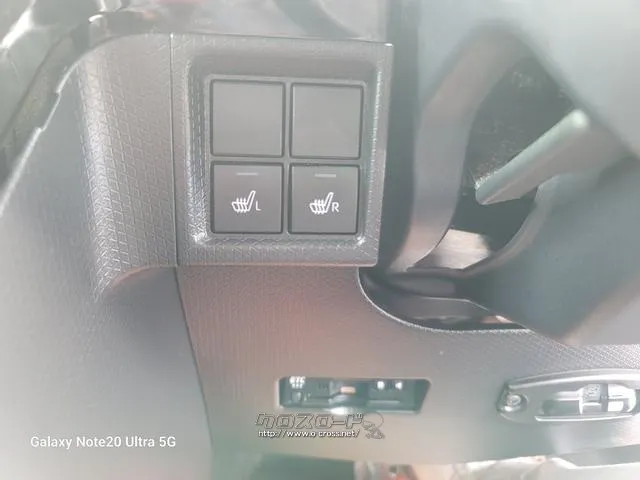 シートヒーター ダイハツ タント