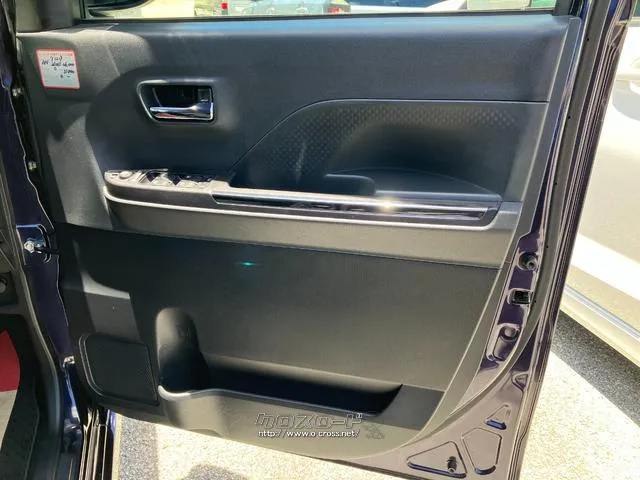 運転席側ドア ダイハツ タント