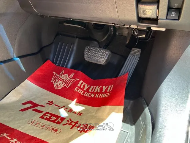 トヨタ ハリアーハイブリッド