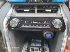 トヨタ ハリアーハイブリッド