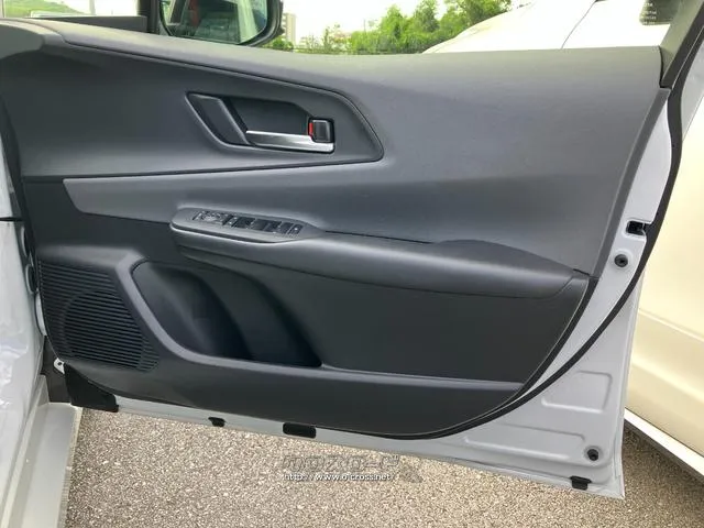 運転席側ドア トヨタ プリウス