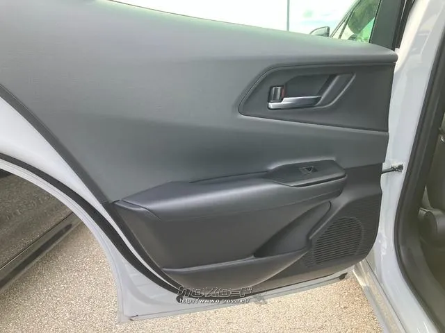 後部座席左ドア トヨタ プリウス