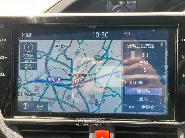 カーナビ付き トヨタ ヴォクシー