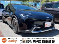 トヨタ プリウス