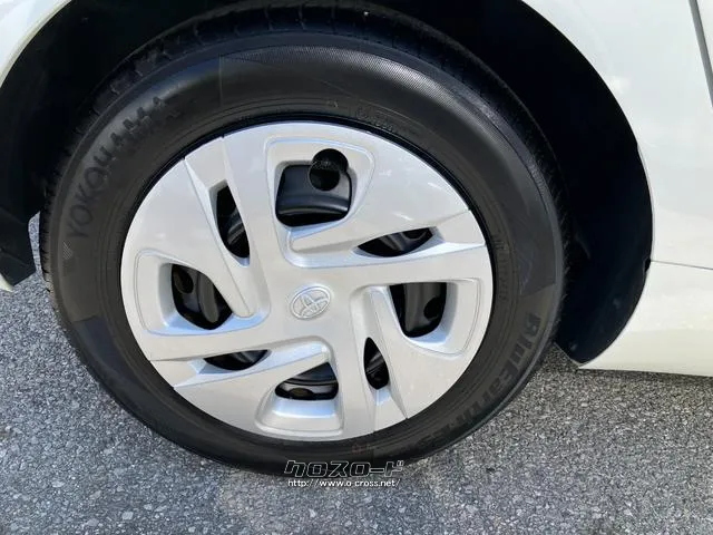 右後輪 トヨタ アクア