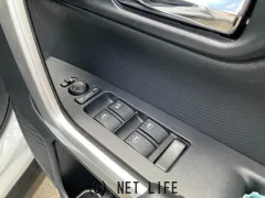 ダイハツ ロッキー