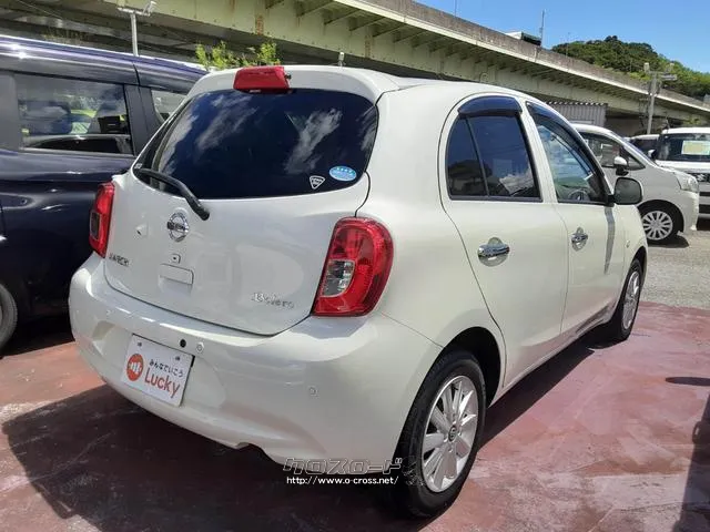 日産 マーチ