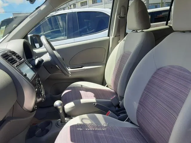 日産 マーチ