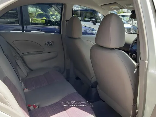日産 マーチ