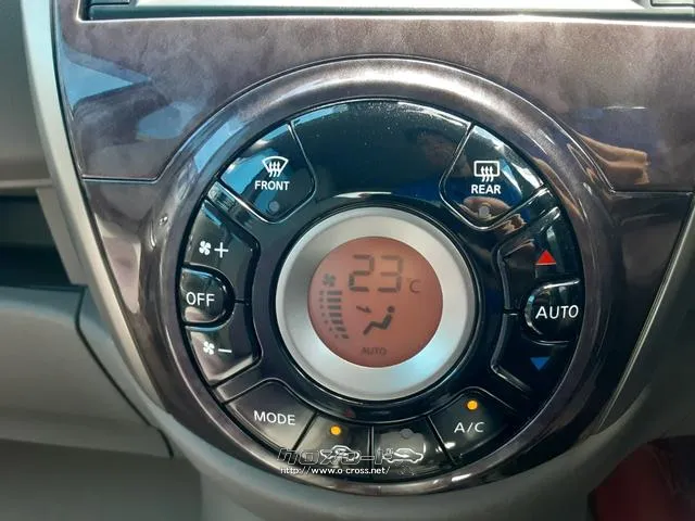 日産 マーチ